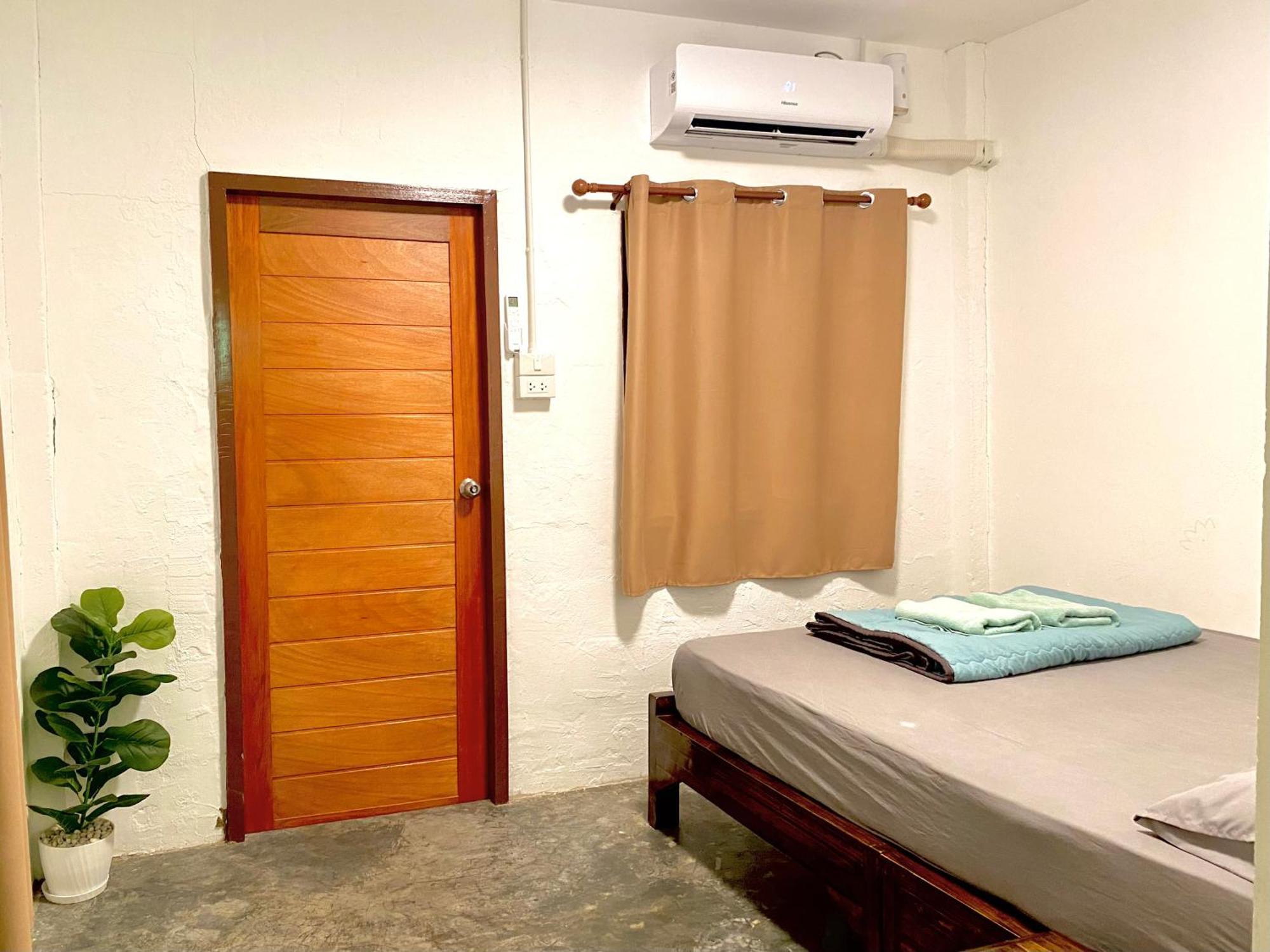 Misfits Hostel Pai Esterno foto