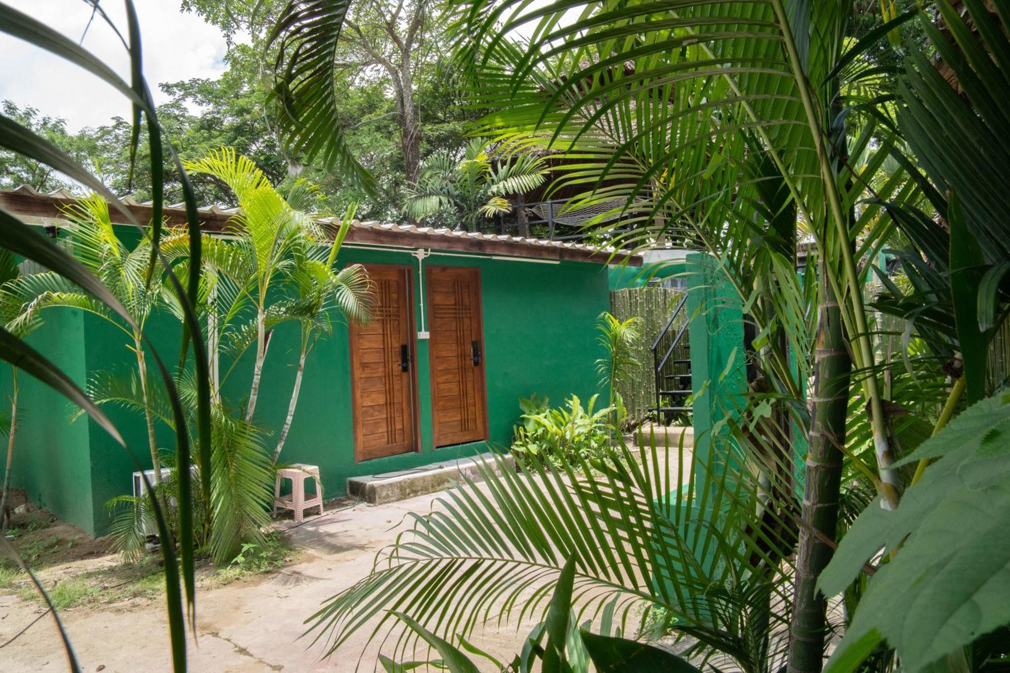 Misfits Hostel Pai Esterno foto